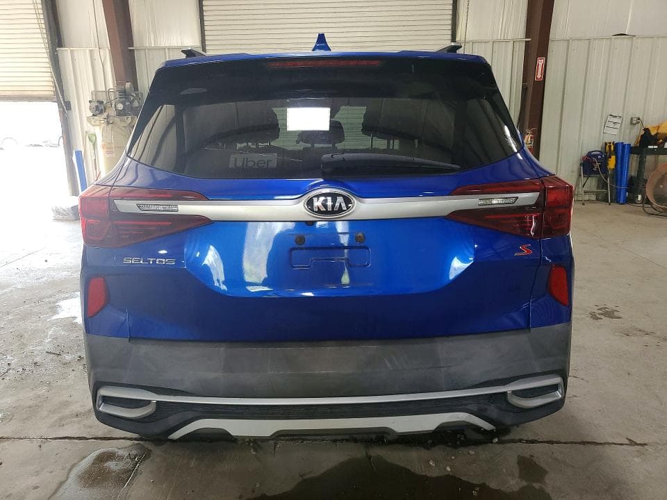2021 KIA SELTOS S 6