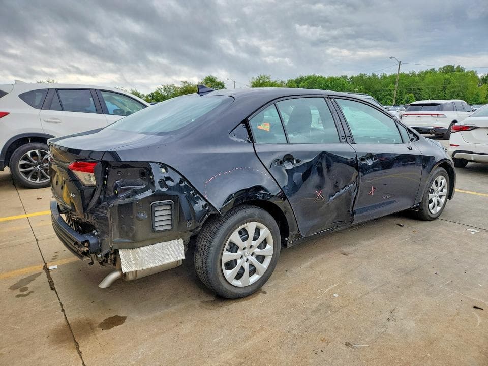 2024 TOYOTA COROLLA LE 3