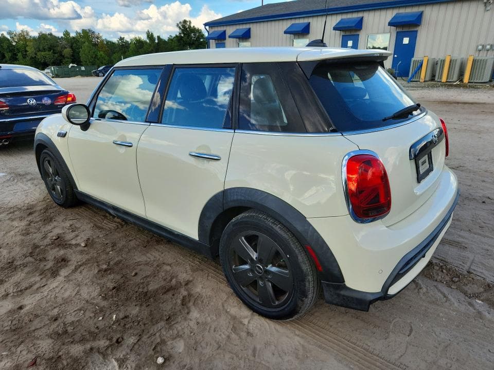 2022 MINI COOPER S 2