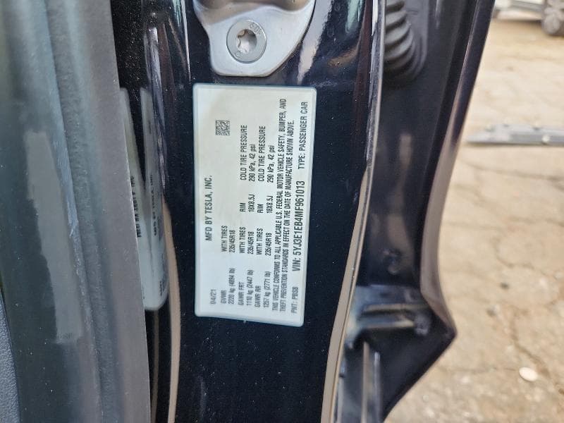 2021 TESLA MODEL 3 12