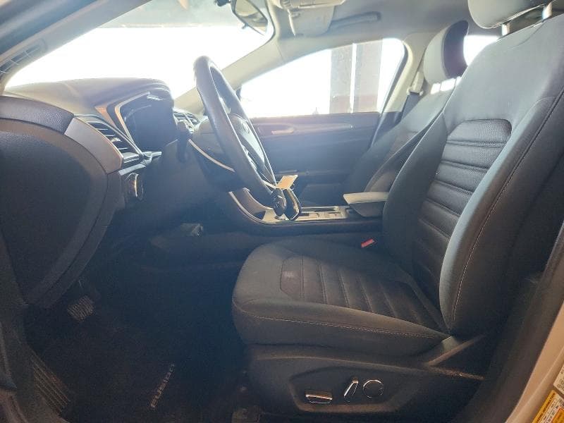 2017 FORD FUSION SE 7