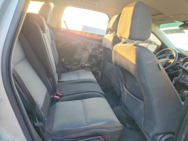 2017 FORD ESCAPE SE 11