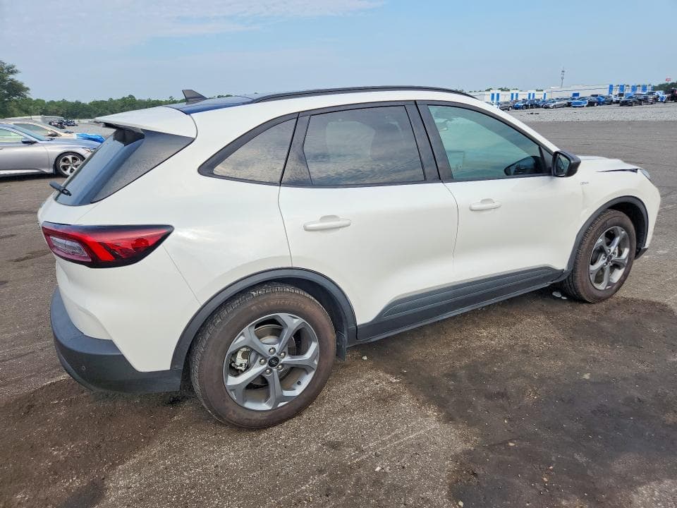 2025 FORD ESCAPE ST LINE 3