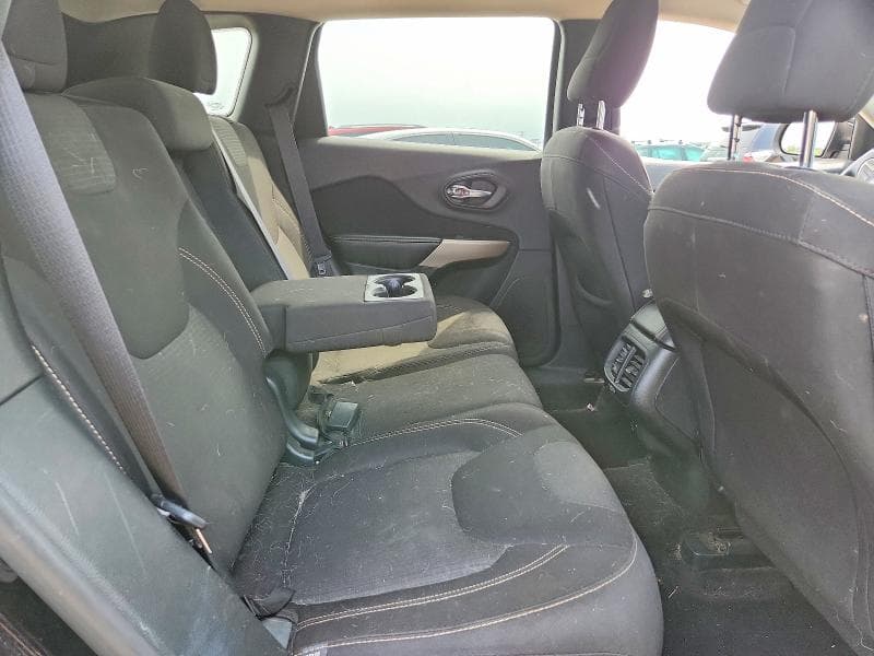 2017 JEEP CHEROKEE LATITUDE 10