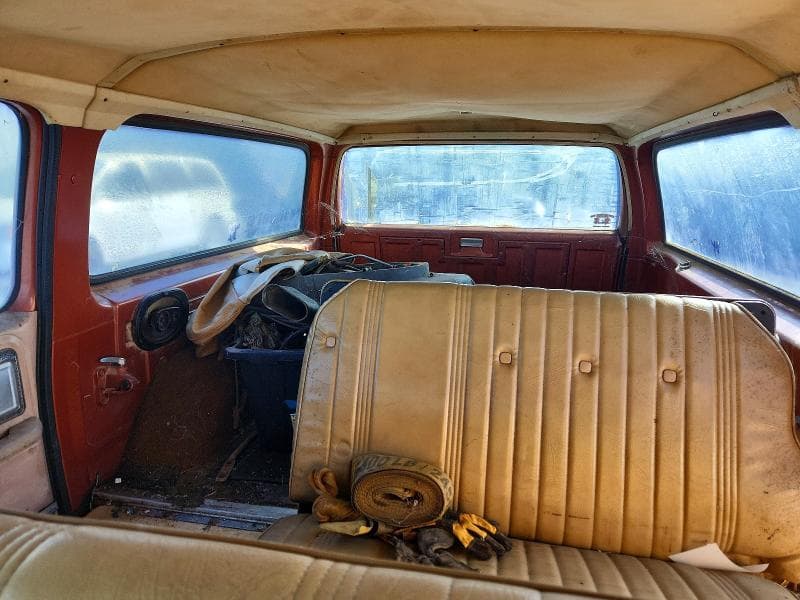 1978 CHEVROLET SUBRBAN 10