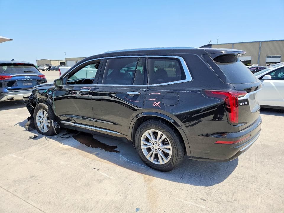 2023 CADILLAC XT6 LUXURY 2