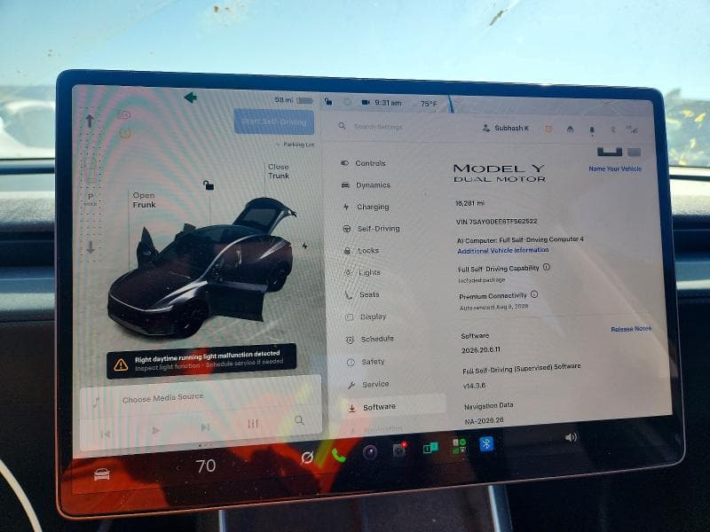 2026 TESLA MODEL Y 9