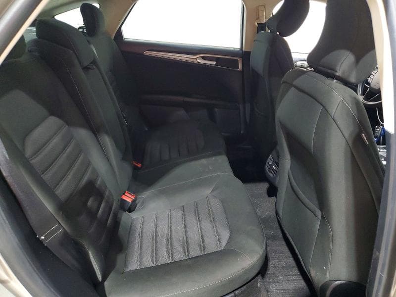 2019 FORD FUSION SE 10