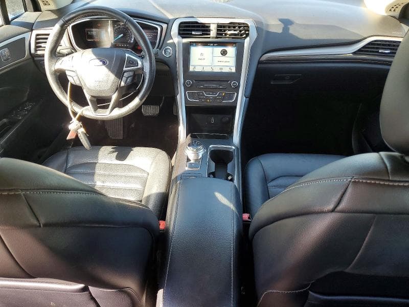 2017 FORD FUSION SE 8