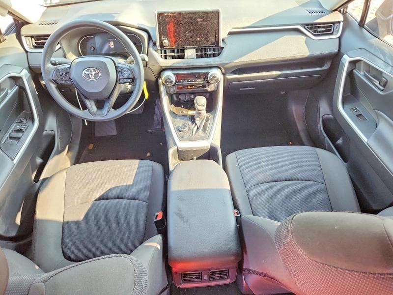 2025 TOYOTA RAV4 LE 8