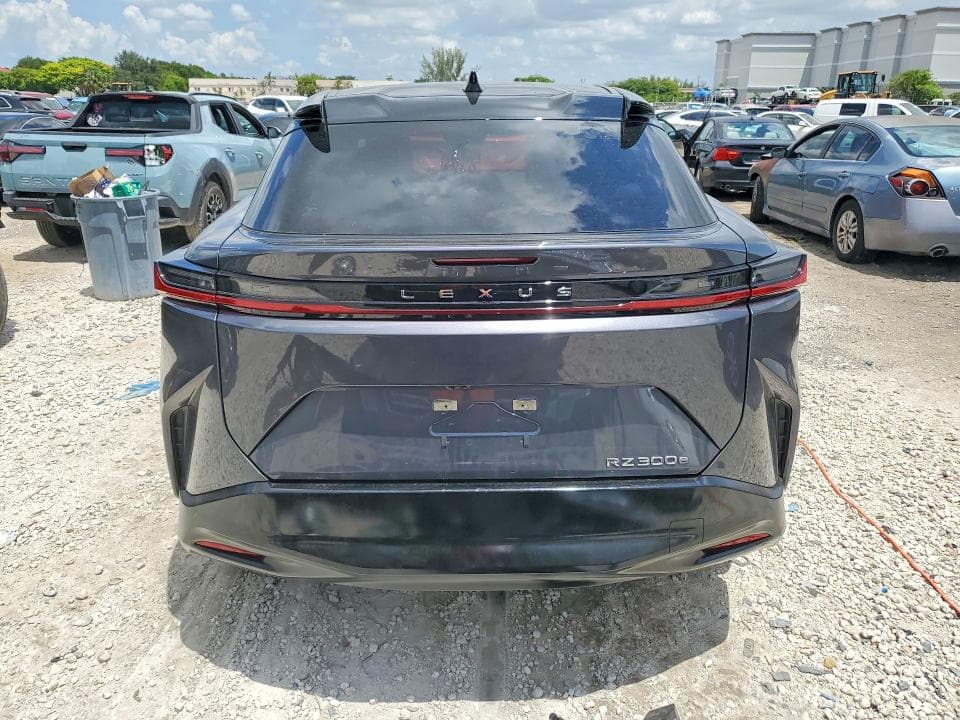 2024 LEXUS RZ 300E 6