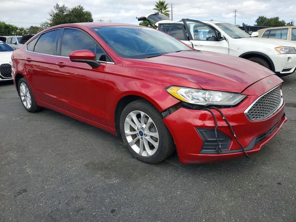 2020 FORD FUSION SE 4