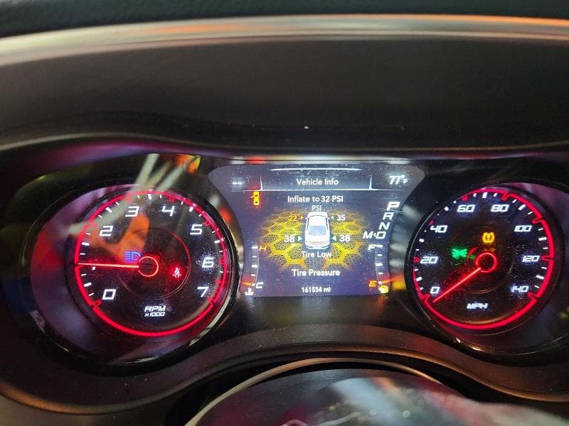 2019 DODGE CHARGER SXT 9