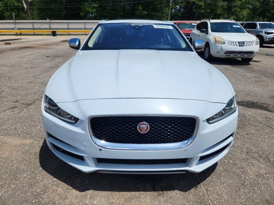 2017 JAGUAR XE FIRST EDITION 5