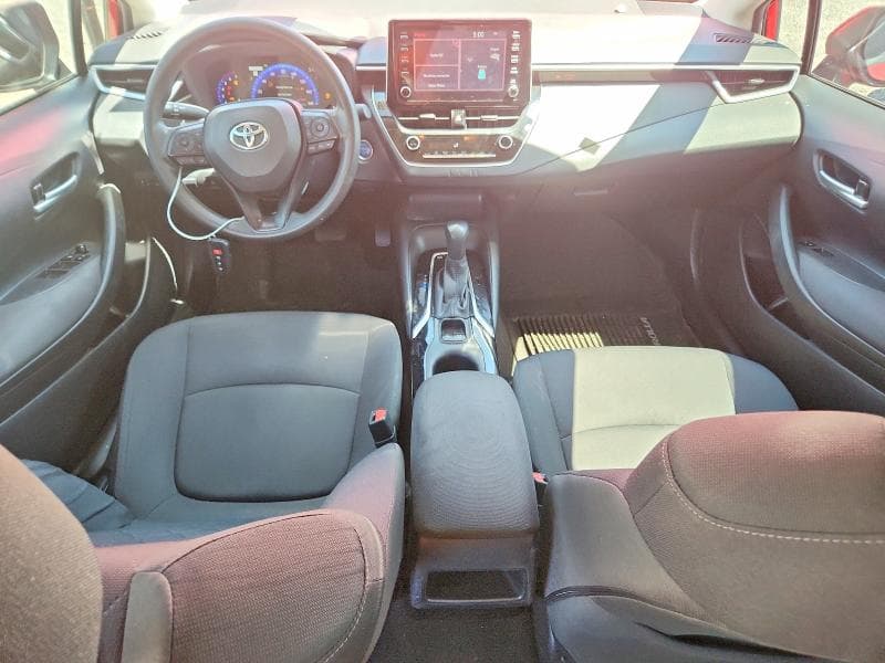 2020 TOYOTA COROLLA LE 8