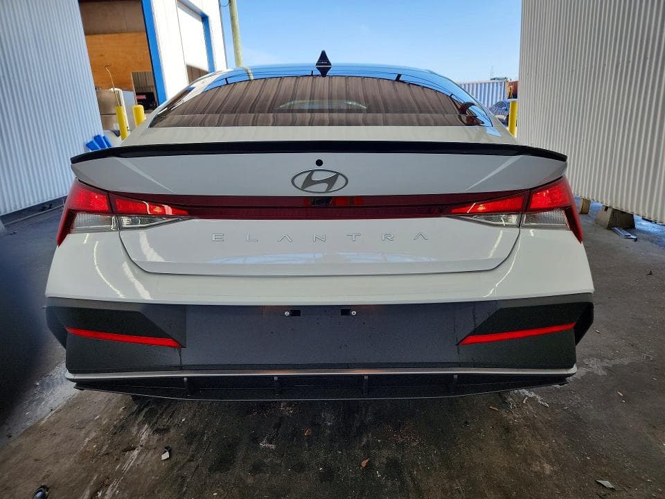 2025 HYUNDAI ELANTRA SEL SPORT 6