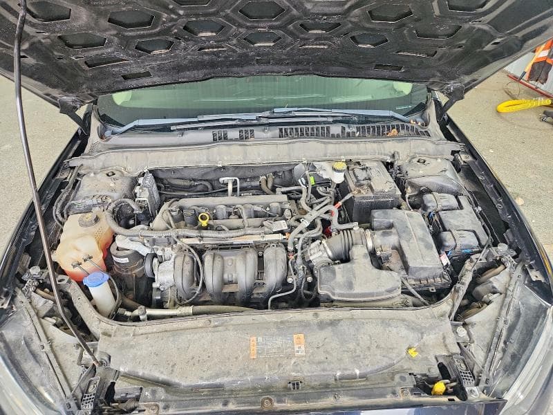 2019 FORD FUSION SE 11
