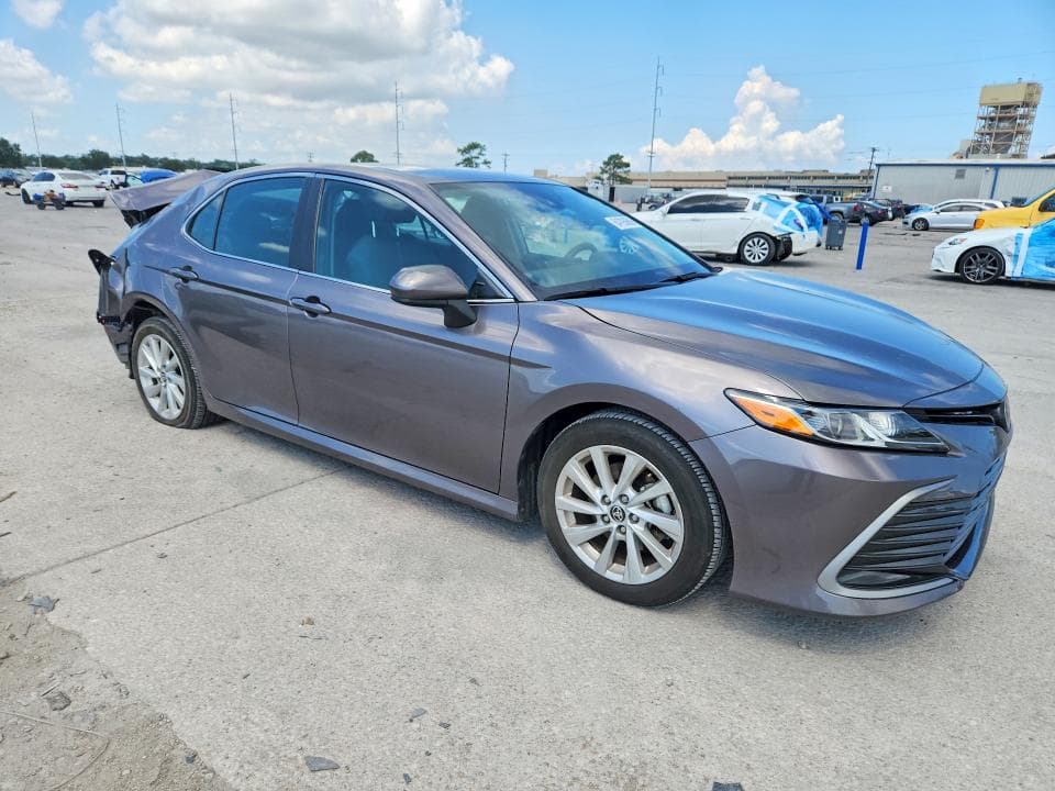 2024 TOYOTA CAMRY LE 4