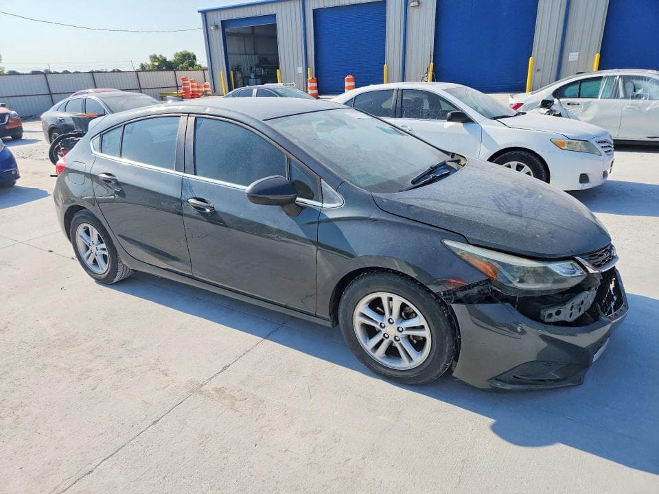 2017 CHEVROLET CRUZE LT 4