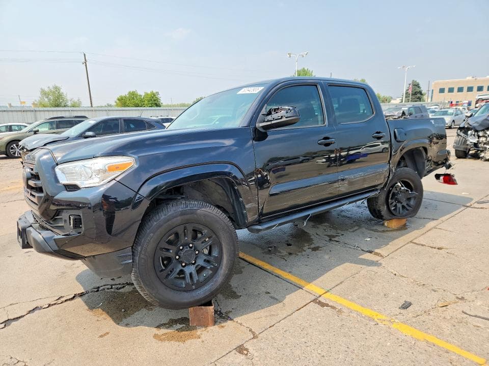 2018 TOYOTA TACOMA SR