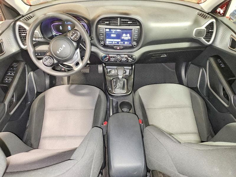 2023 KIA SOUL LX 8