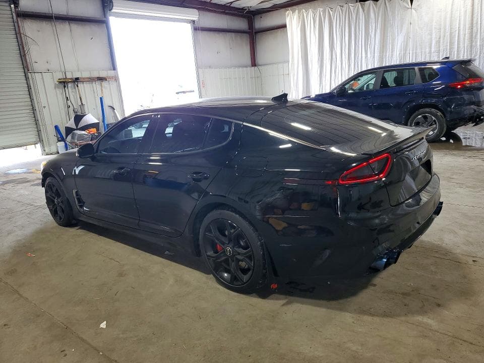 2018 KIA STINGER GT2 2