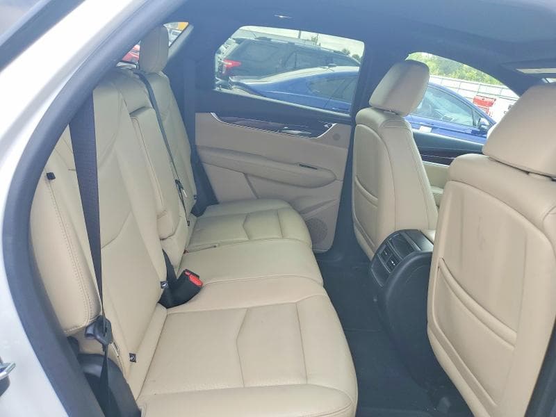 2018 CADILLAC XT5 LUXURY 11