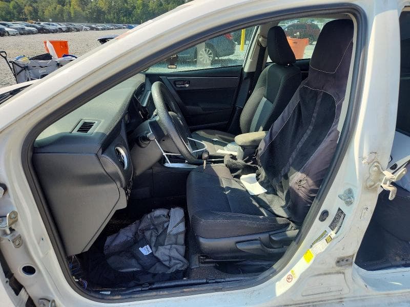 2017 TOYOTA COROLLA LE 7