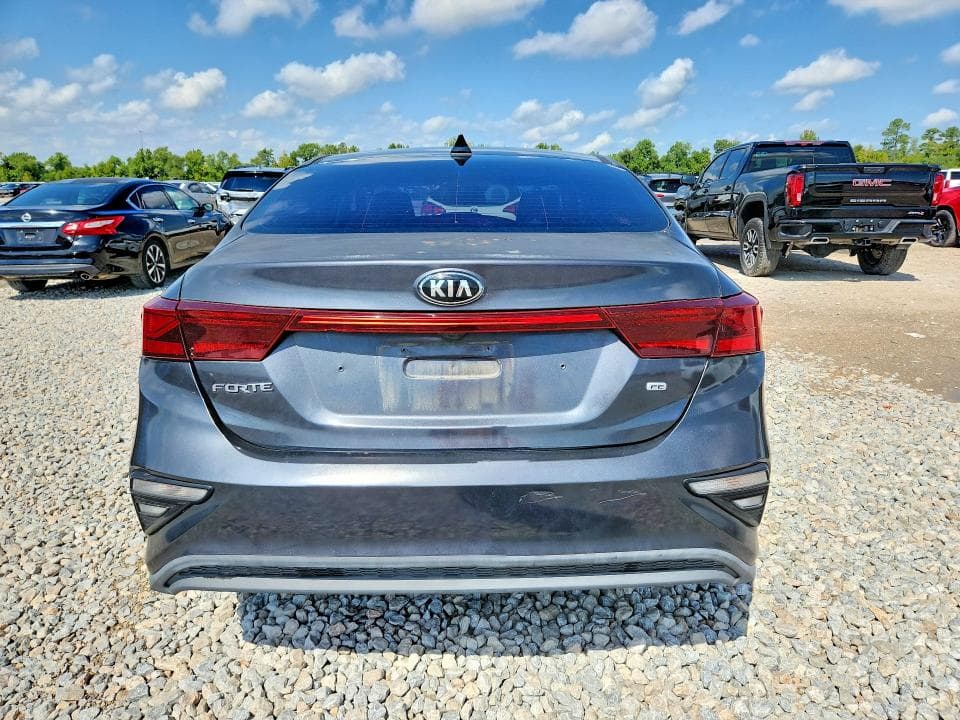 2019 KIA FORTE FE 6