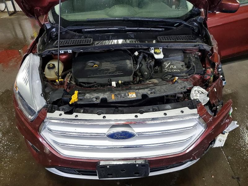 2018 FORD ESCAPE SE 11