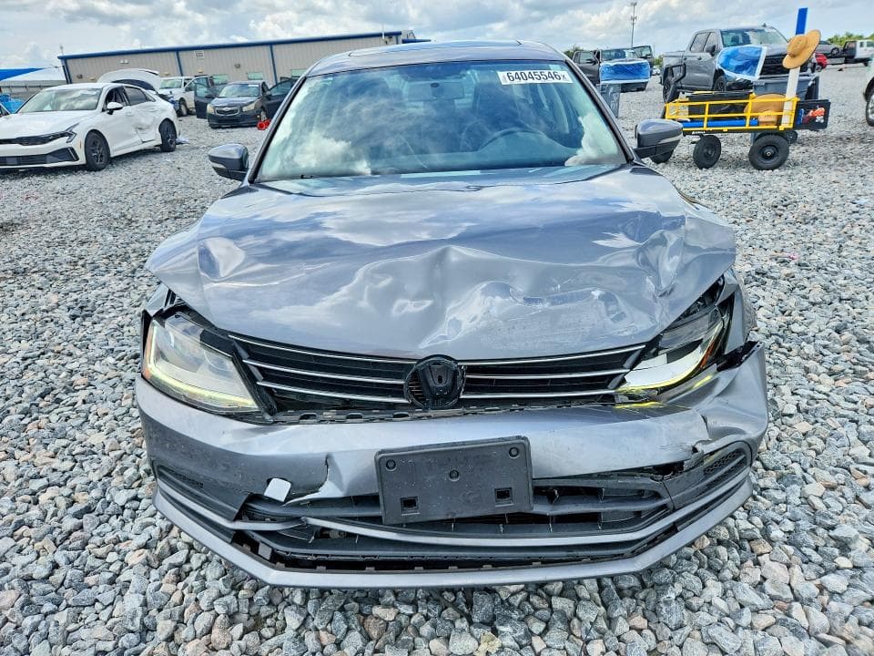 2018 VOLKSWAGEN JETTA SE 5