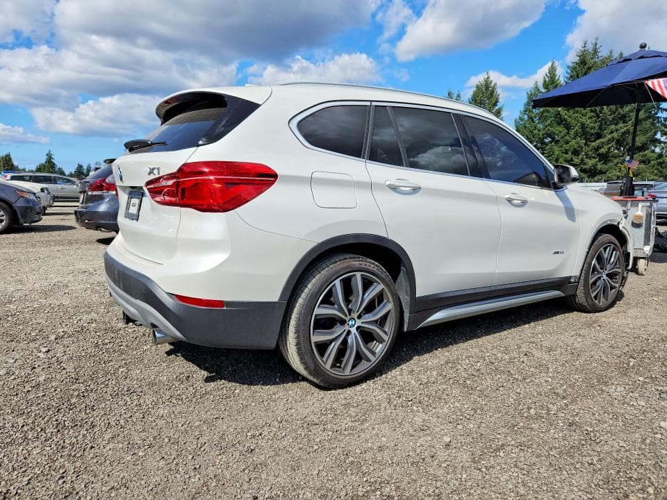 2018 BMW X1 XDRIVE28I 3