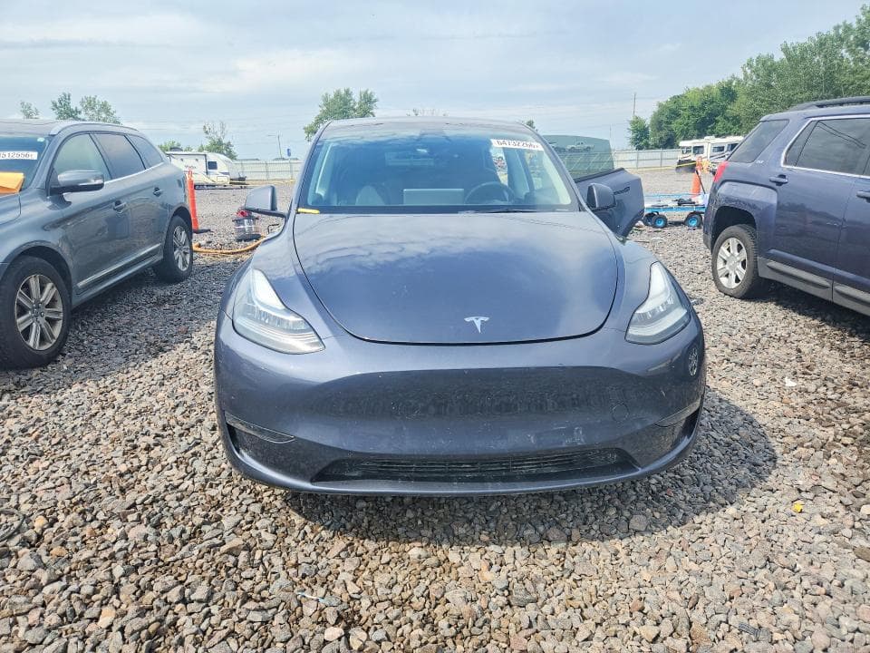 2023 TESLA MODEL Y 5