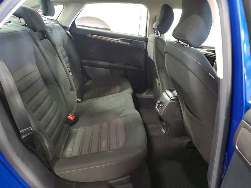 2017 FORD FUSION SE 10