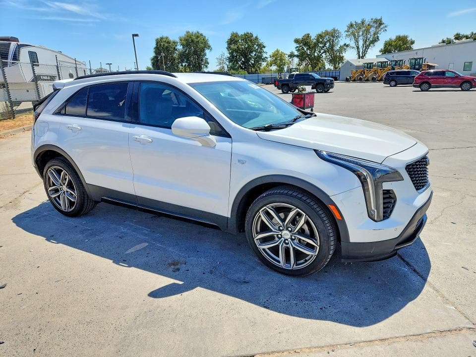 2019 CADILLAC XT4 SPORT 4