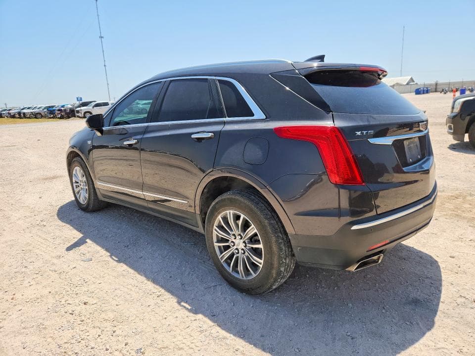 2018 CADILLAC XT5 2
