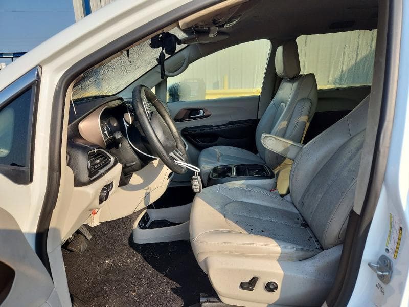 2021 CHRYSLER VOYAGER LXI 7