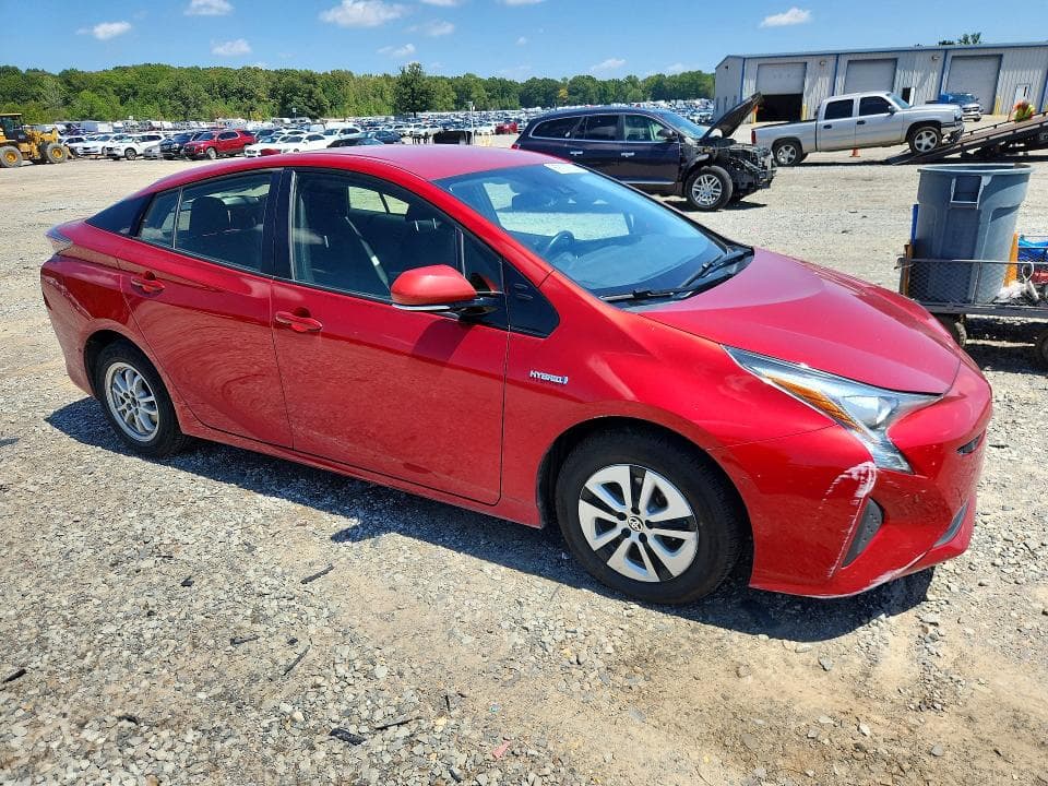 2018 TOYOTA PRIUS THREE 4