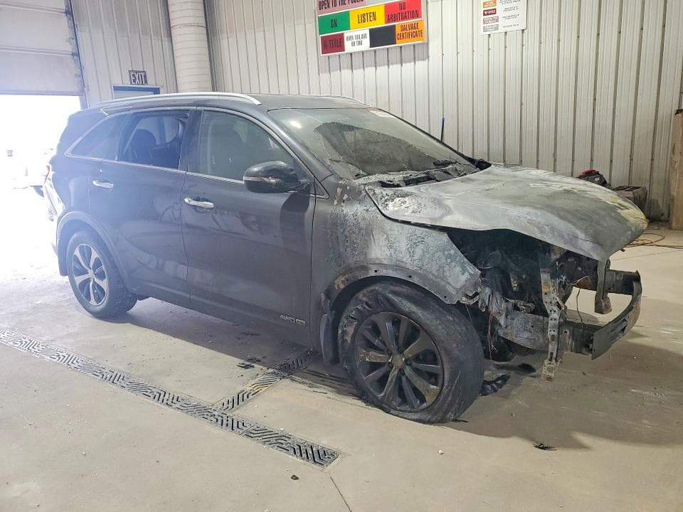 2017 KIA SORENTO EX 4