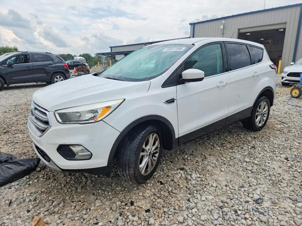 2017 FORD ESCAPE SE - 1
