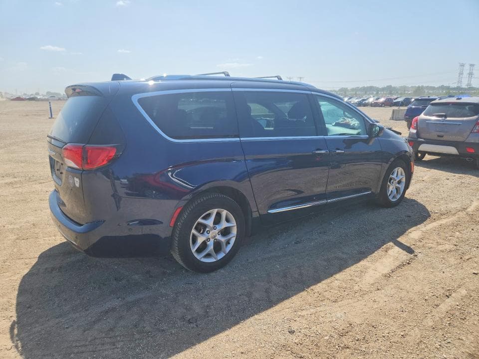 2017 CHRYSLER PACIFICA TOURING L PLUS 3