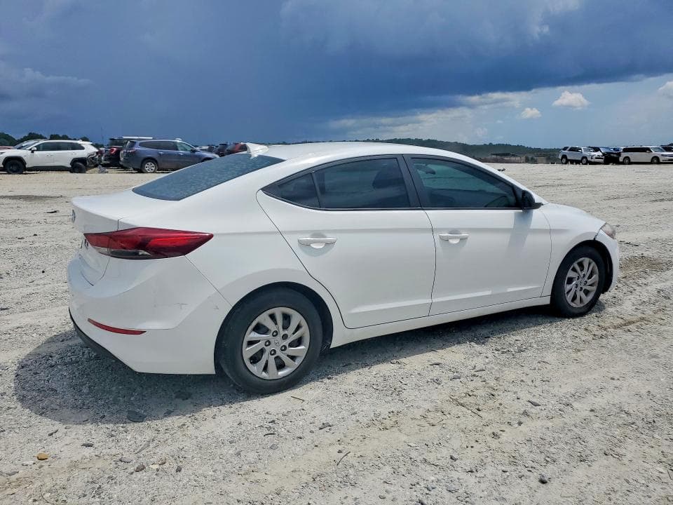 2017 HYUNDAI ELANTRA SE 3