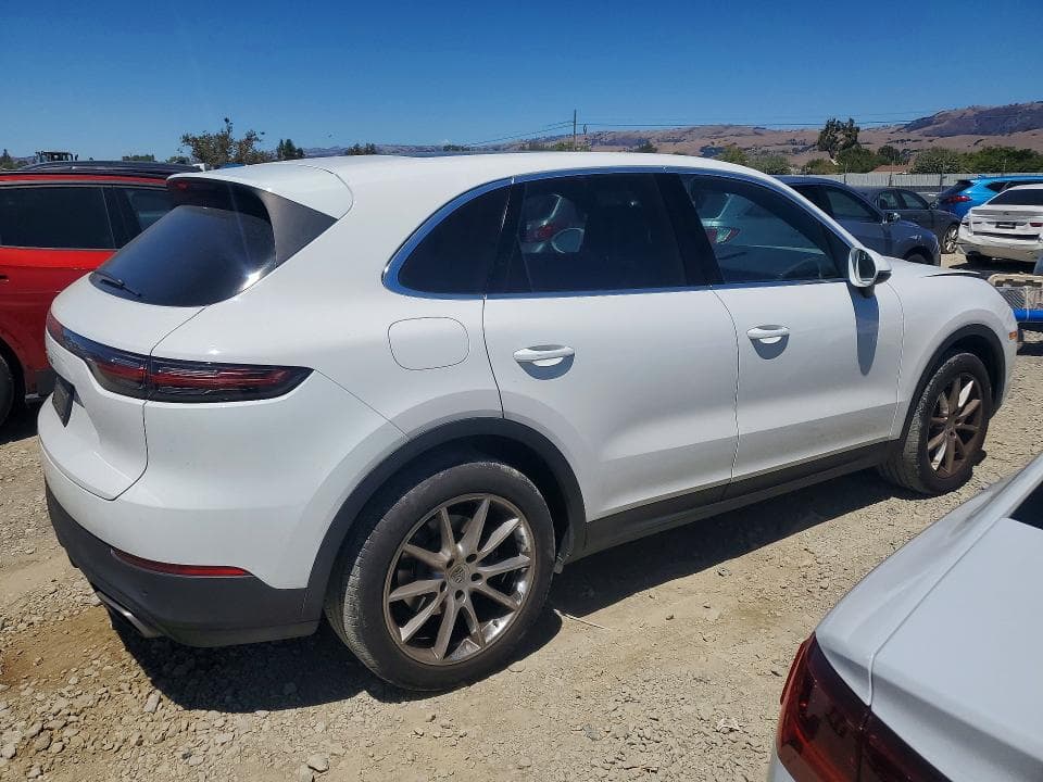 2020 PORSCHE CAYENNE 3