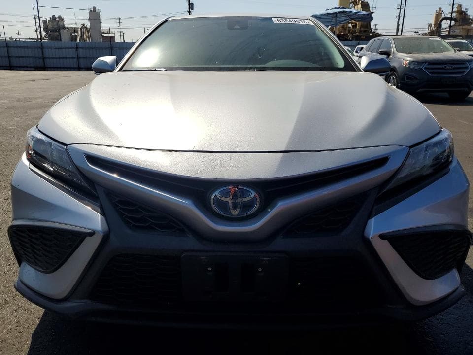 2023 TOYOTA CAMRY HYBRID SE 5