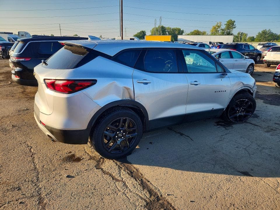 2021 CHEVROLET BLAZER 2LT 3
