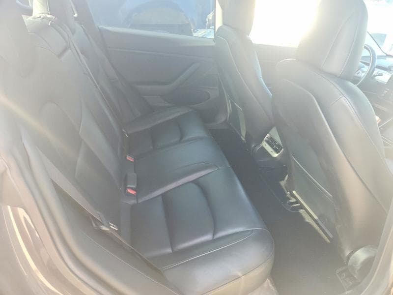 2019 TESLA MODEL 3 10