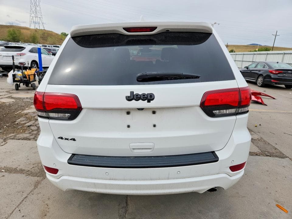 2018 JEEP GRAND CHEROKEE LAREDO 6