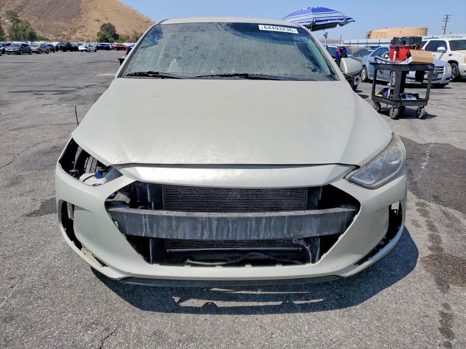 2017 HYUNDAI ELANTRA SE 5