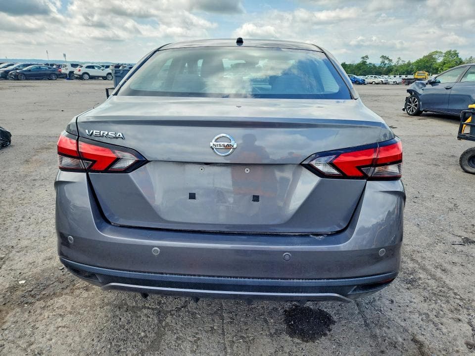 2020 NISSAN VERSA S 6