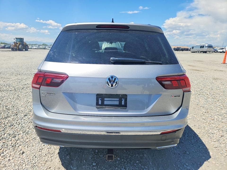2021 VOLKSWAGEN TIGUAN SE 6